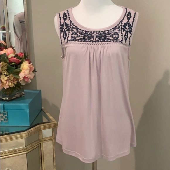 Stitch Fix Skies are Blue Tank NWT - Picture 1 of 7